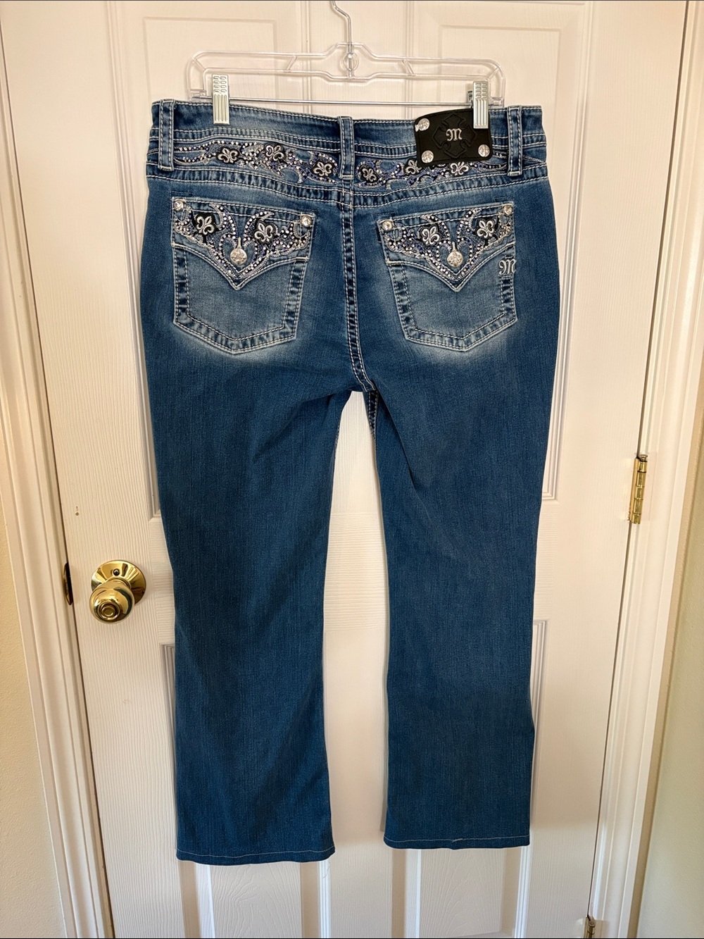 Miss Me Dark Blue Bootcut Jeans with Embellished Back Pockets Size 34 waist